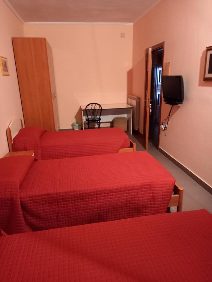 Affittacamere Su Padru Ittiri Esterno foto